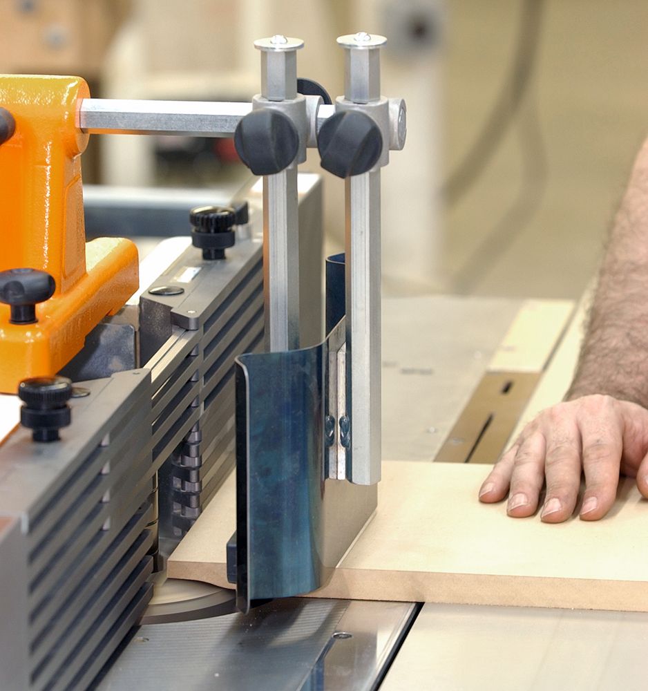 Anyone put an AIGNER fence on a PM2700 Shaper??